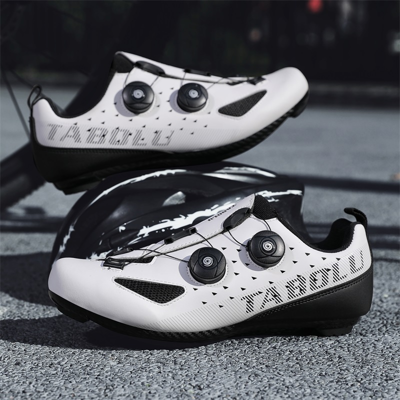 Baskets de cyclisme vtt hommes - Mountain Biking A Sport avis et prix