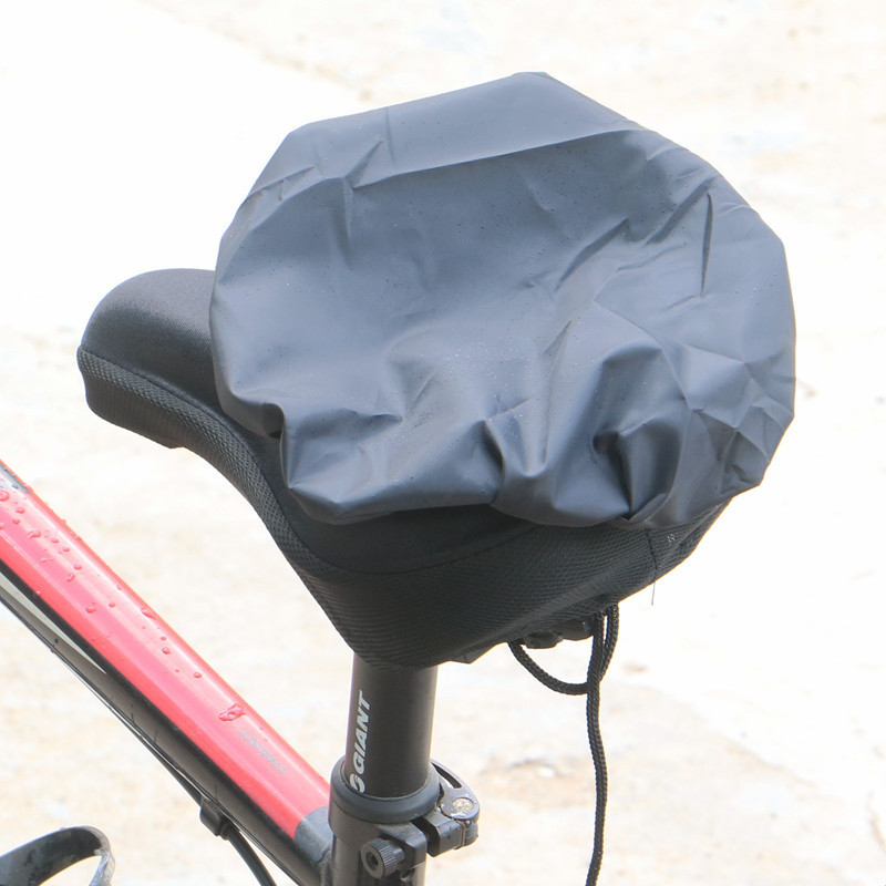 Housse de selle de vélo univer - Mountain Biking In The Rain avis et prix