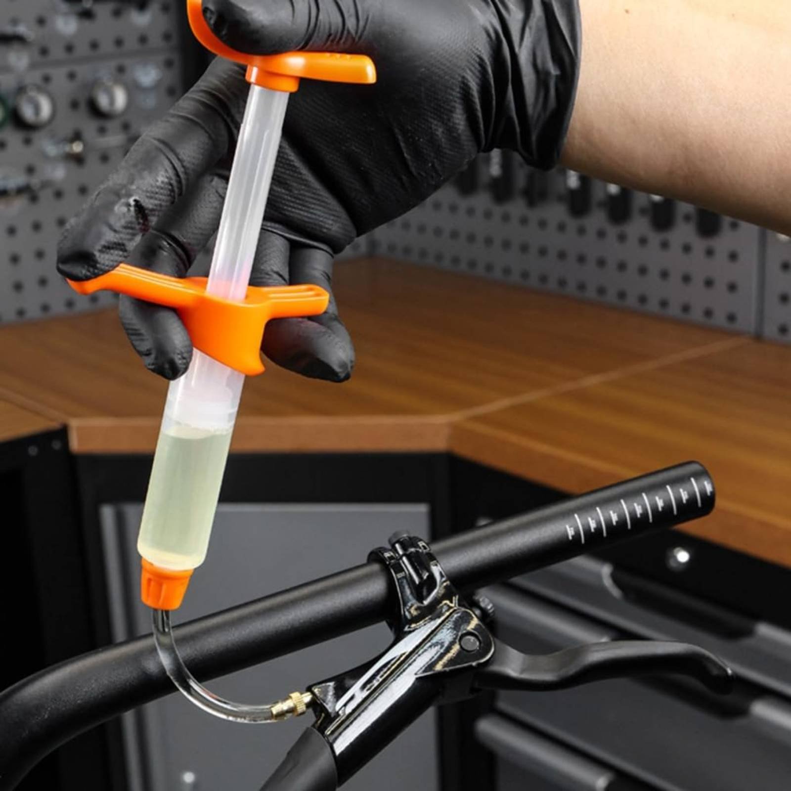 Kit de purge de frein à disque - Hydraulic Brake Bleed avis et prix
